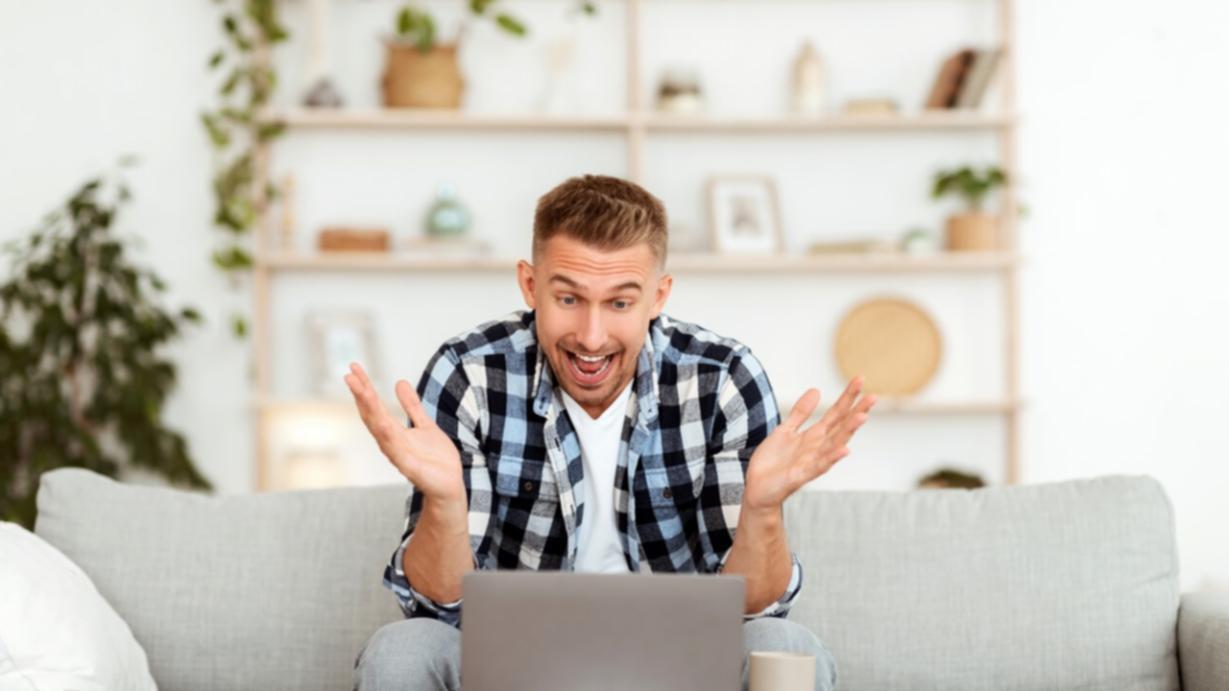 Interface de logiciel de montage avec timeline complexe